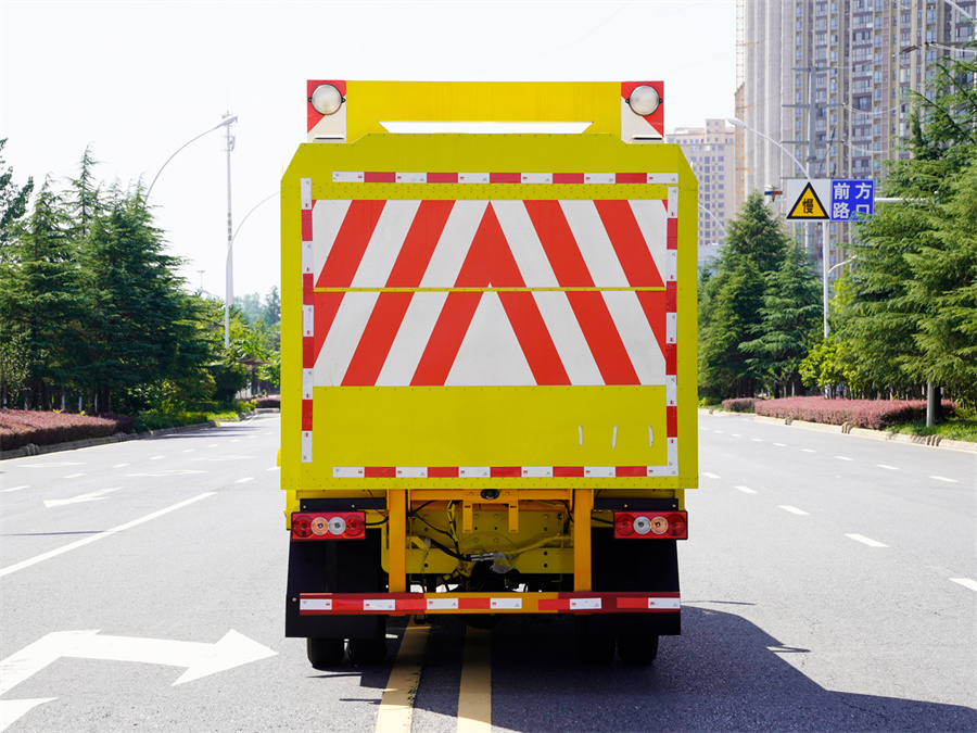 CLT5030TFZBJ6�ͷ�ײ���_܇(ch��)-���Ͱ���ٹ�·��ײ܇(ch��)