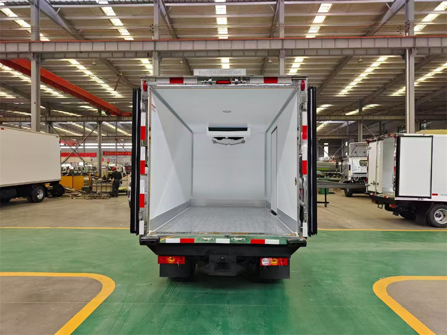 ��������M1�^�����{�����܇(ch��)-��������M1�{�����܇(ch��)