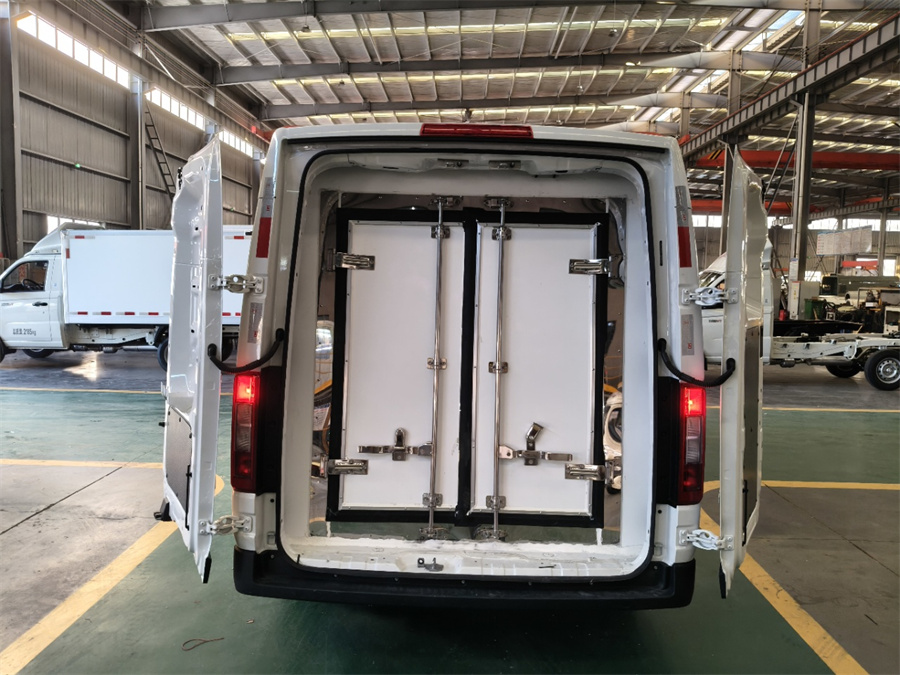 L(fng)i9Դ܇(ch)-L(fng)i9늄(dng)܇(ch)