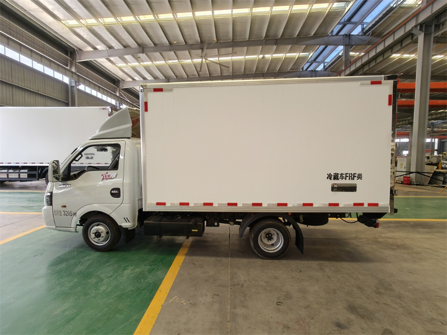 |L(fng);݇܇(ch)-{С܇(ch)