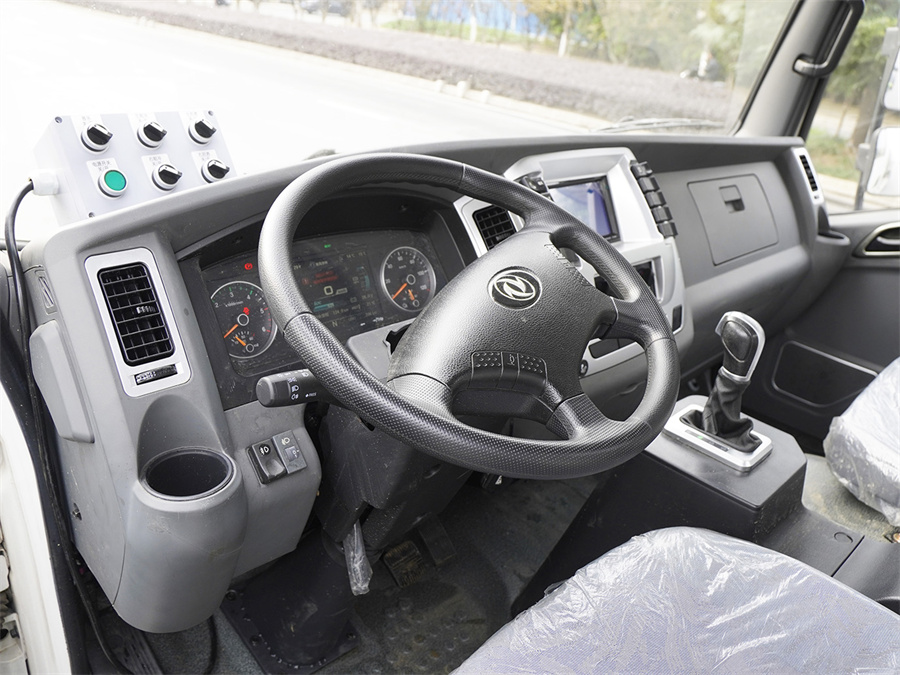 |L(fng)A8Դˮ܇(ch)-|L(fng)8.5늄(dng)ˮ܇(ch)